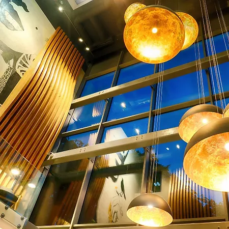 ホテル Focus Premium 3*