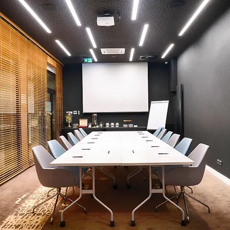 Focus Premium מלון סופוט